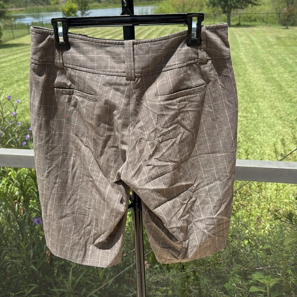 Michael Kors fall plaid Bermuda shorts size 8